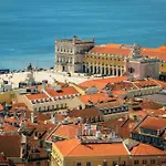 Stunning Views | Chic Διαμέρισμα