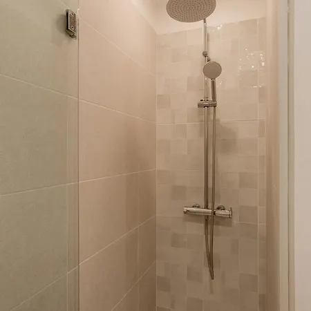 Stunning Views | Chic Διαμέρισμα *