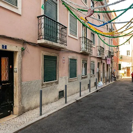 Stunning Views | Chic