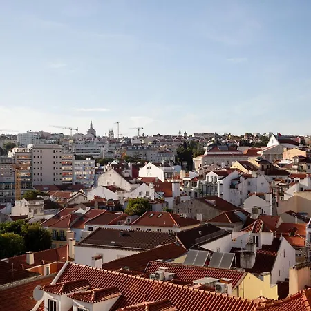 Stunning Views | Chic * Lisboa