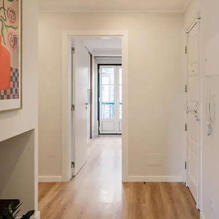 Stunning Views | Chic Appartement
